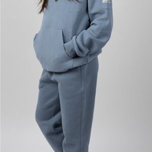 Comfrt Travel Essentials Sky Blue Hoodie (L) & Joggers (XS) set sweat suit pant
